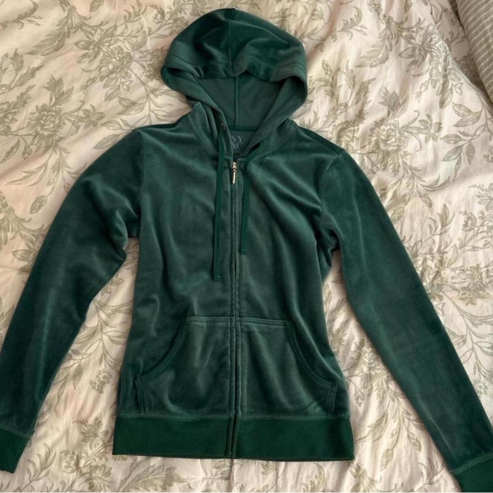 Green Sweater Set
